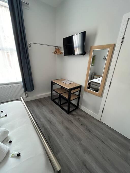 The Niche Apartment ยอร์ค ภายนอก รูปภาพ